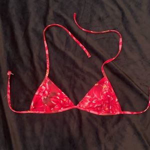 NWOT Shape FX triangle bikini top. Size 10